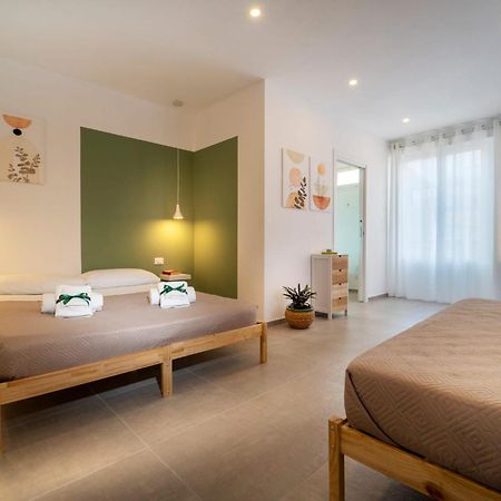 Mameri Central Rooms カステッランマーレ・デル・ゴルフォ エクステリア 写真